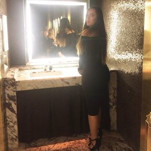 Meet your Posher, Sahar